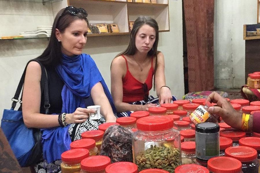 What and Where to Shop in Jaipur